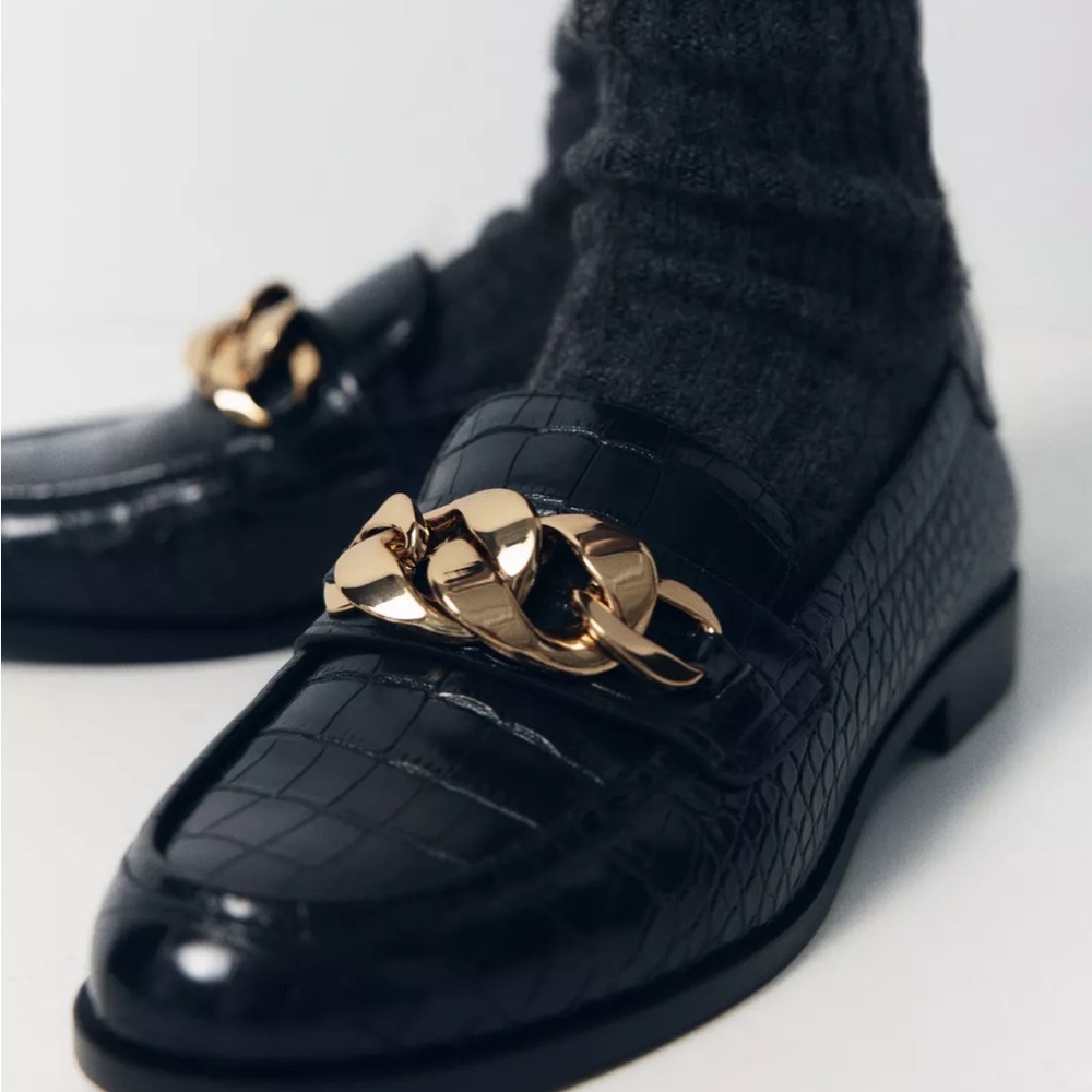 New Zara Black and Gold Women's Loafers size 6
